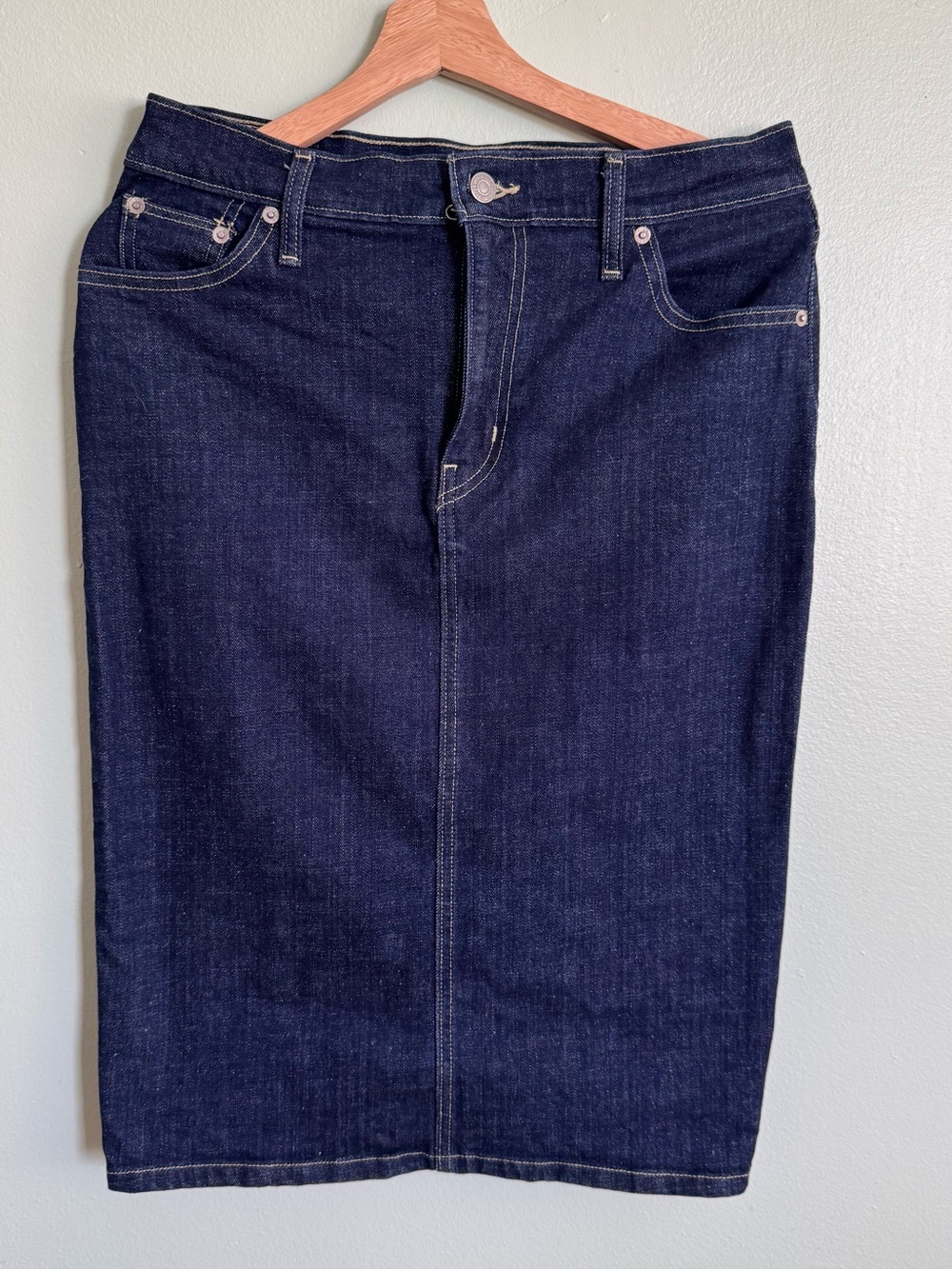 Levi's Dark Indigo Denim Pencil Skirt - Picture 2 of 12